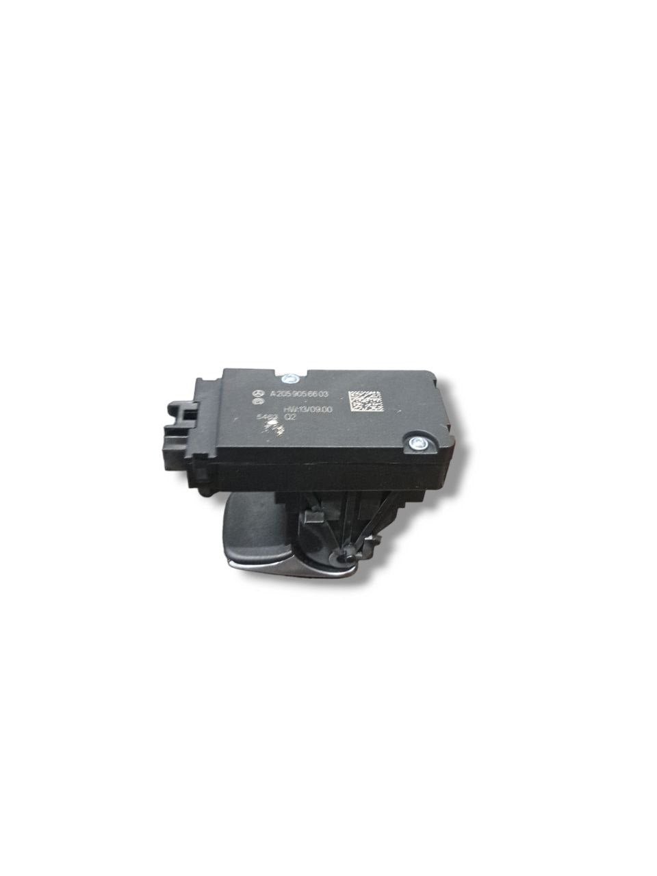 Mercedes Class C W205 Parking Brake Button COD:A2059056603 - F&P CRASH SRLS - Used Parts