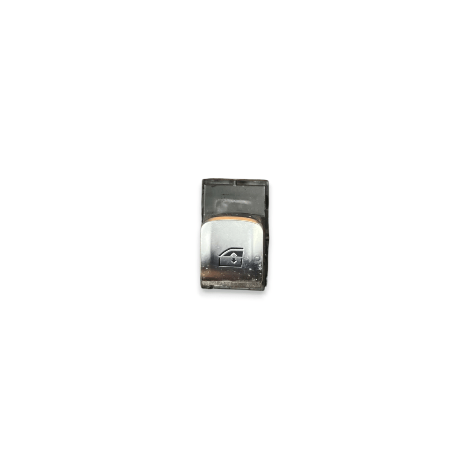 Pulsante / interruttore alzavetro posteriore sinistro (sx) Bmw X3 G01 (2017 al 2024) cod: 9299457 - 02 - F&P CRASH SRLS - Ricambi Usati