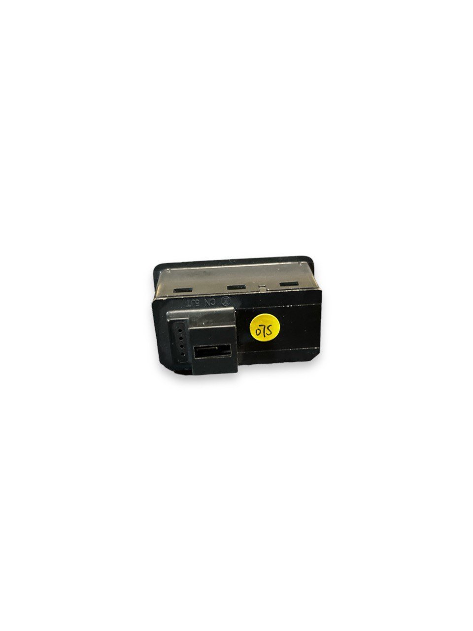 Pulsante / interruttore Chiusura Portellone posteriore Audi Q3 8U (2011 - 2018)cod.4g0959831B - F&P CRASH SRLS - Ricambi Usati