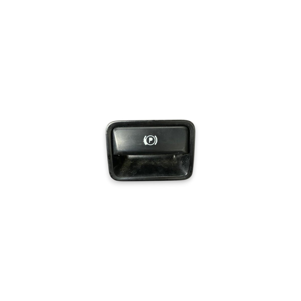 Button / parking brake switch Mercedes - Benz Class B W246 (2011 - 2018) Code: A2469050451 - F&P CRASH SRLS - Used Parts