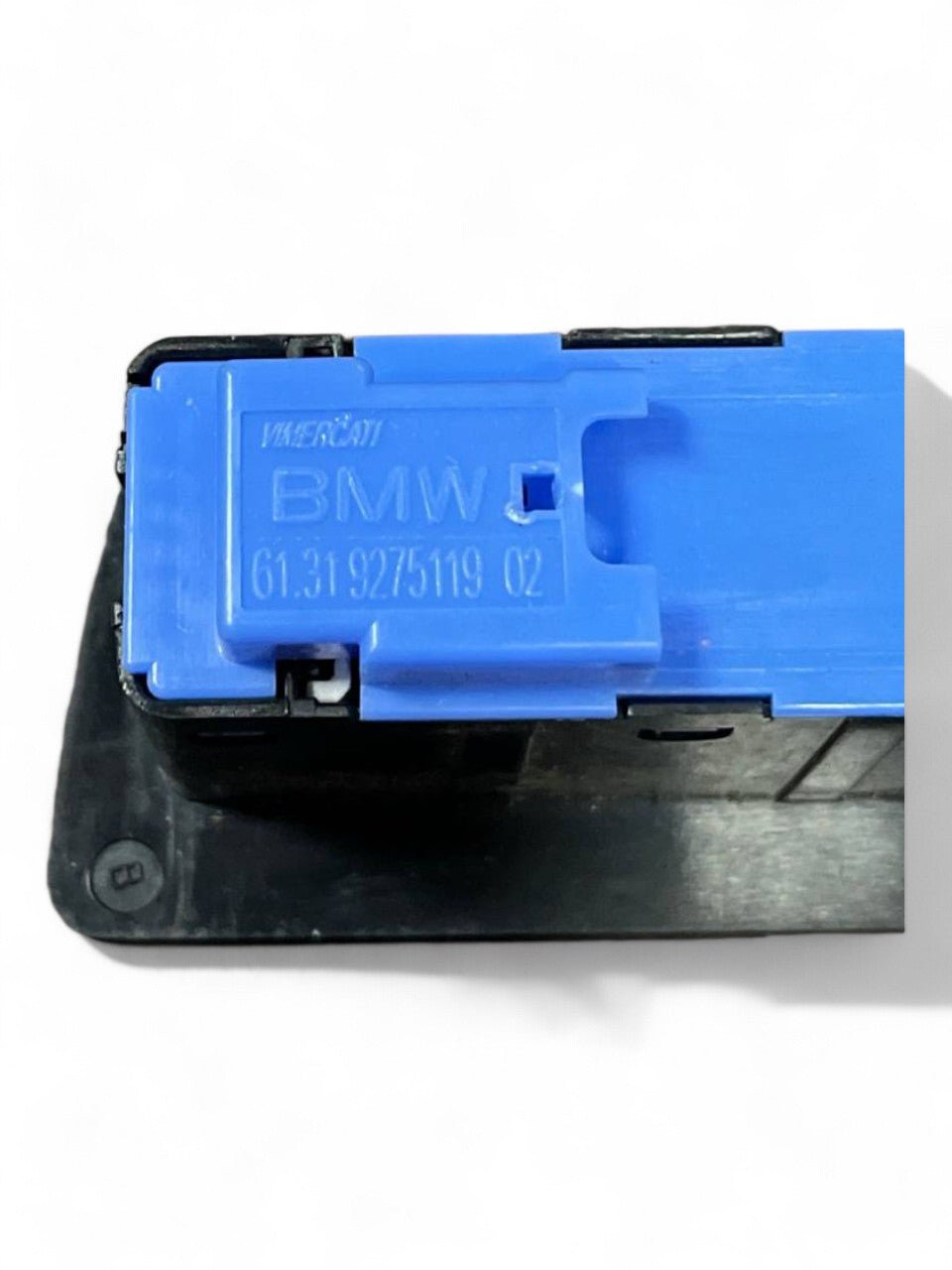 Pulsante / interruttore serratura bagagliaio Bmw serie 3 F30/31 (2012 - 2019) cod.927511902 - F&P CRASH SRLS - Ricambi Usati