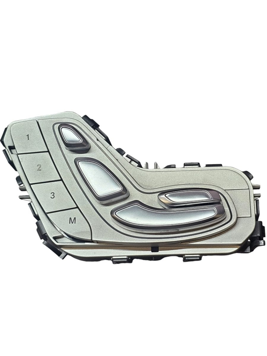 Seat Adjustment Button Mercedes Class C W205 Code:A2059056651 - F&P CRASH SRLS - Used Parts