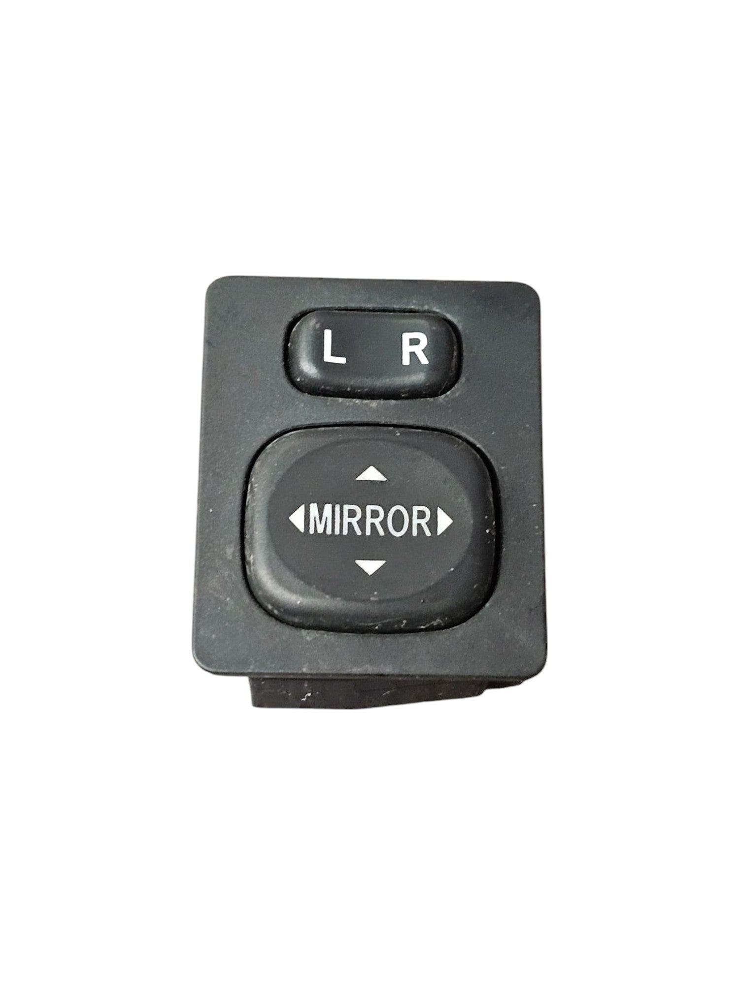 Toyota Yaris II Mirror Adjustment Button Code:769746 (2005 - 2011) - F&P CRASH SRLS - Used Parts