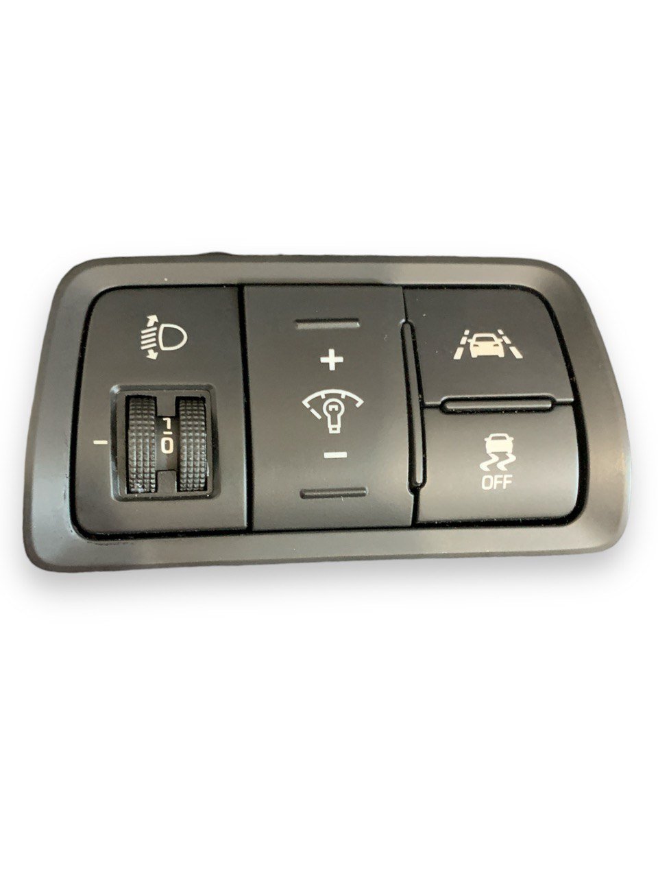 Hyundai I20 (2018) Light Control Buttons code.93300c8000 - F&P CRASH SRLS - Used Parts
