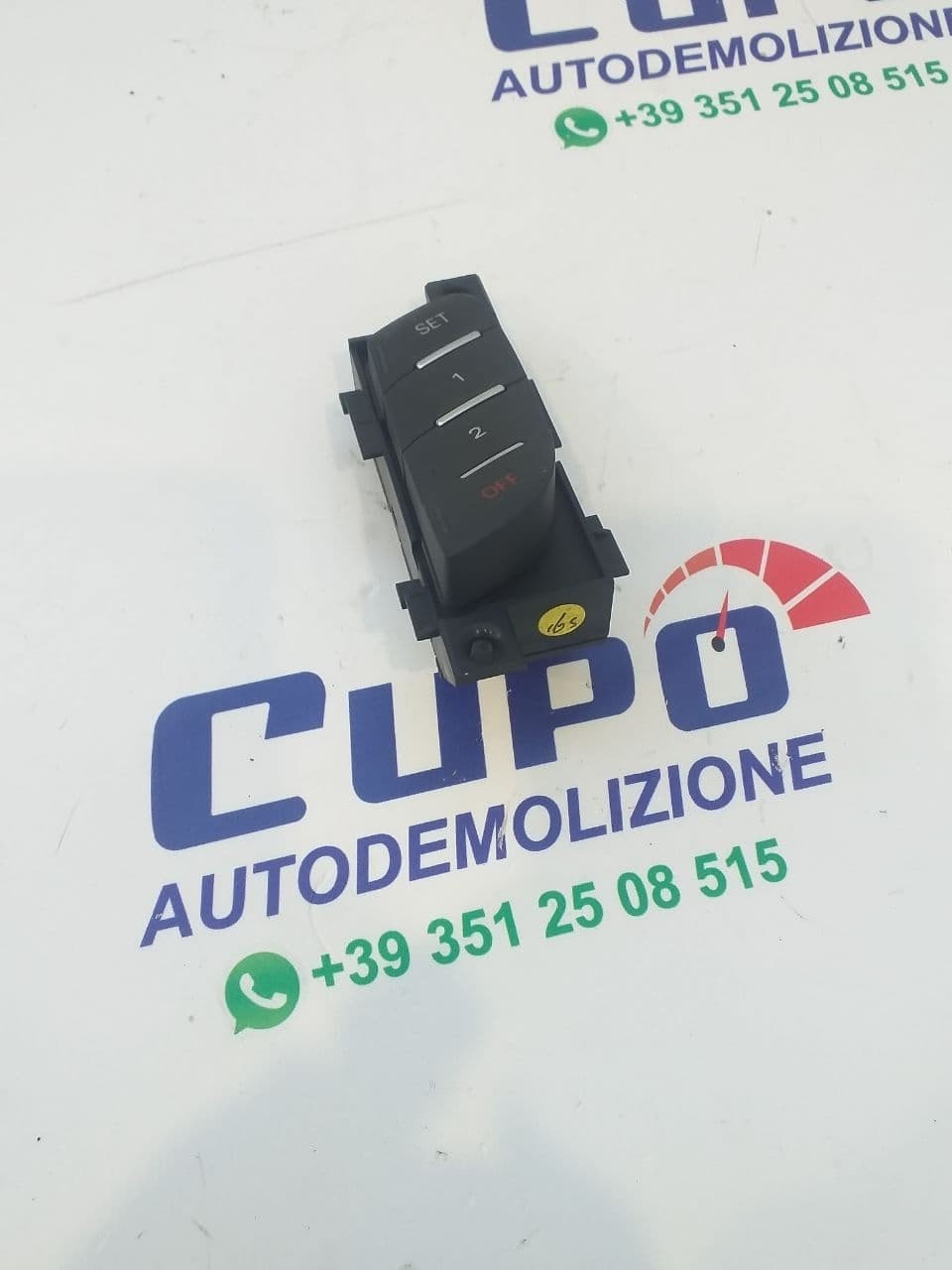 Pulsanti memoria sedili Audi A7 cod 4G89597695PR - F&amp;P CRASH SRLS - Ricambi Usati