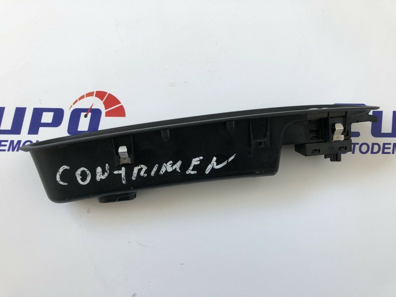Front Window Lift Switch Right Mini Country 2010 17 9289622 - 01 - F&P CRASH SRLS - Used Parts
