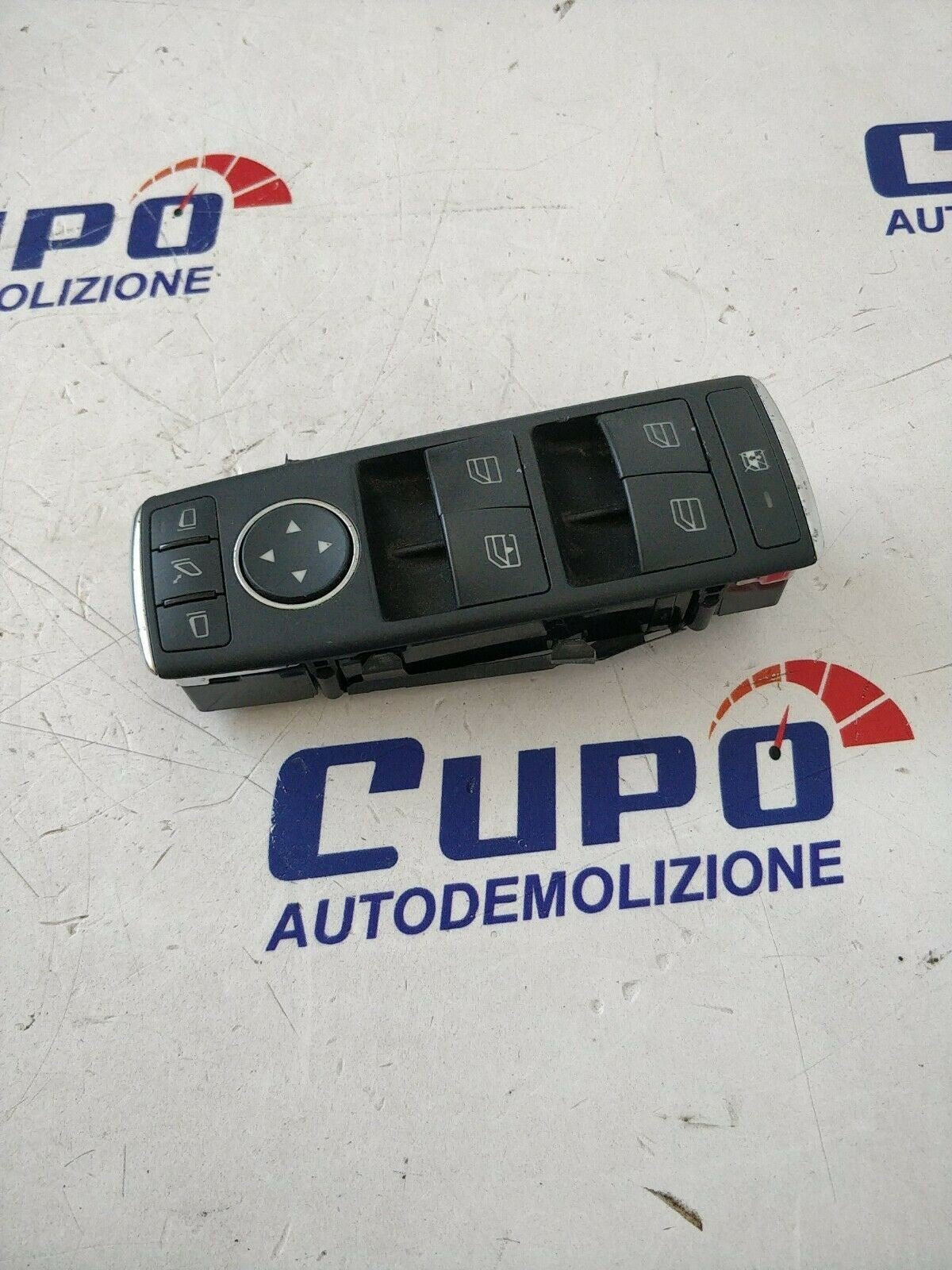 WINDOW LIFT SWITCH DRIVER Mercedes Benz B W245 A1669054400 - F&P CRASH SRLS - Used Spare Parts
