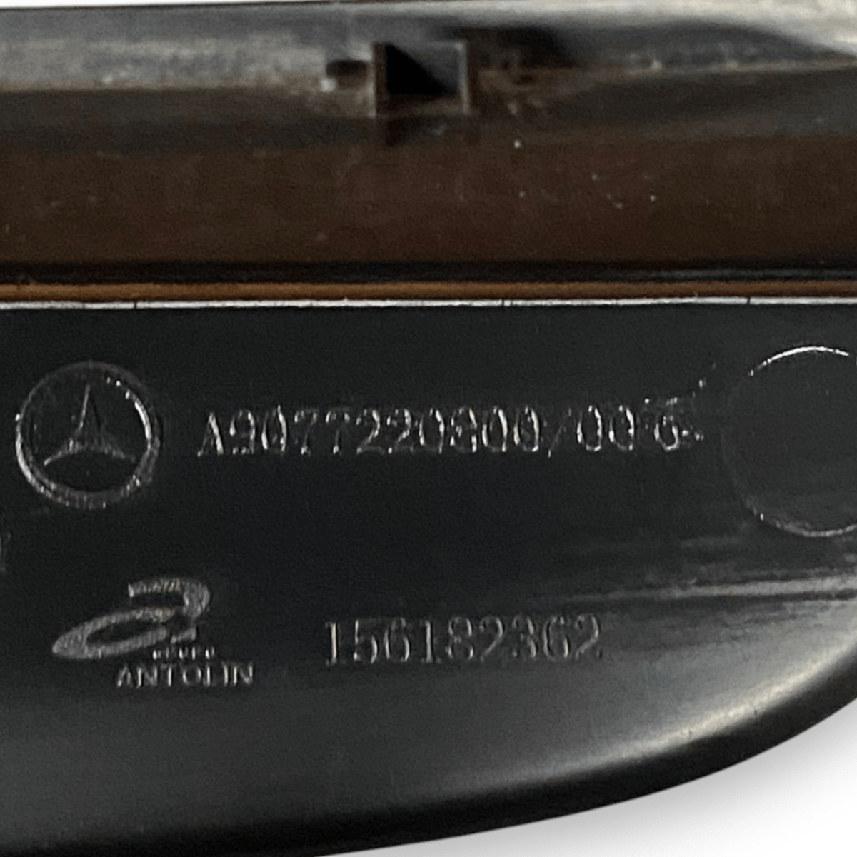 Pulsantiera alzavetri anteriore sinistra (sx) mercedes - benz sprinter w910 cod:a9077220800/006 (2018 - ) - F&P CRASH SRLS - Ricambi Usati