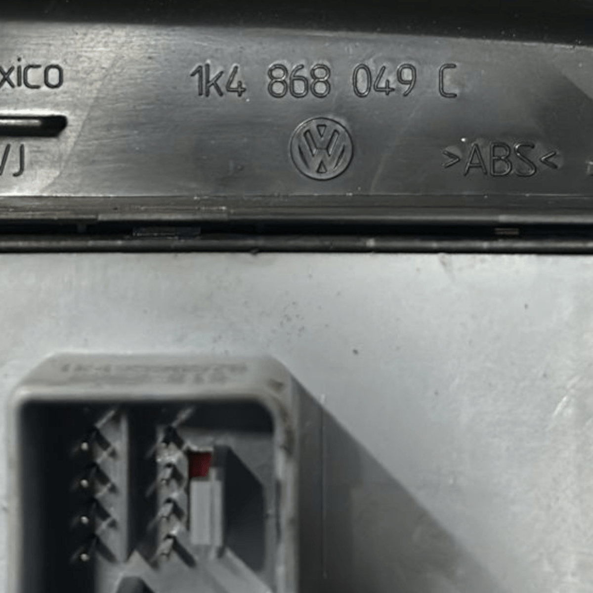 Front left window lift switch volkswagen golf v code:1k4868049c (2003 > 2008) - F&P CRASH SRL - Used Parts