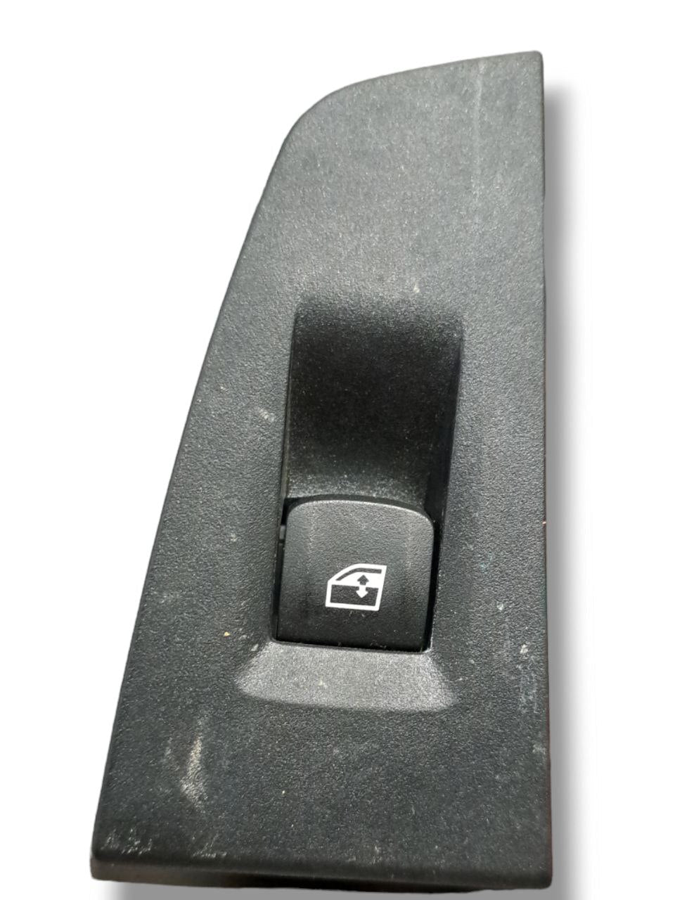 Right front window switch Bmw Series 1 F40 (2022) COD:7480260 - F&P CRASH SRLS - Used Parts