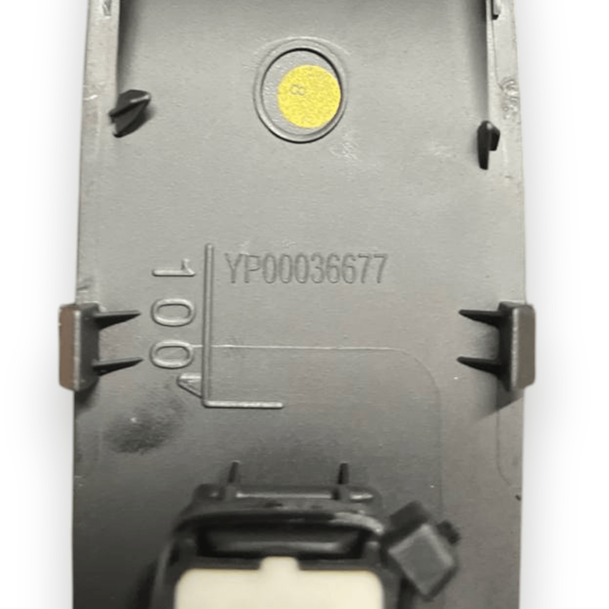 Pulsantiera Alzavetro anteriore destra (dx) Opel Grandland X (2017 - ) cod: YP00036677 - F&P CRASH SRLS - Ricambi Usati