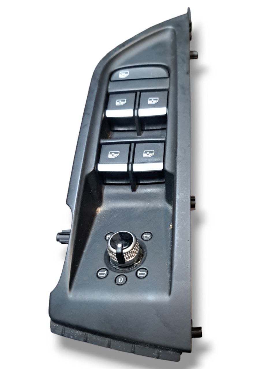 Pulsantiera alzavetro anteriore sinistra Audi Q5 (2019) COD:8W0959851E - F&P CRASH SRLS - Ricambi Usati