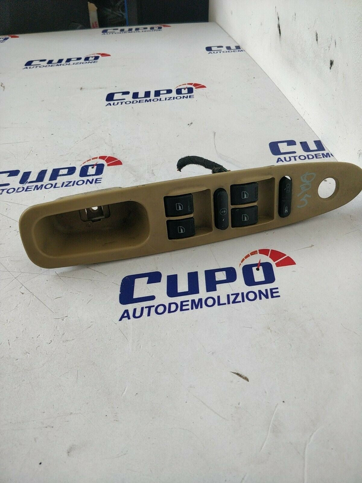 Left Front Window Lift Switch Sx Dr Motors Dr5 5 T113746130 - F&P CRASH SRLS - Used Parts