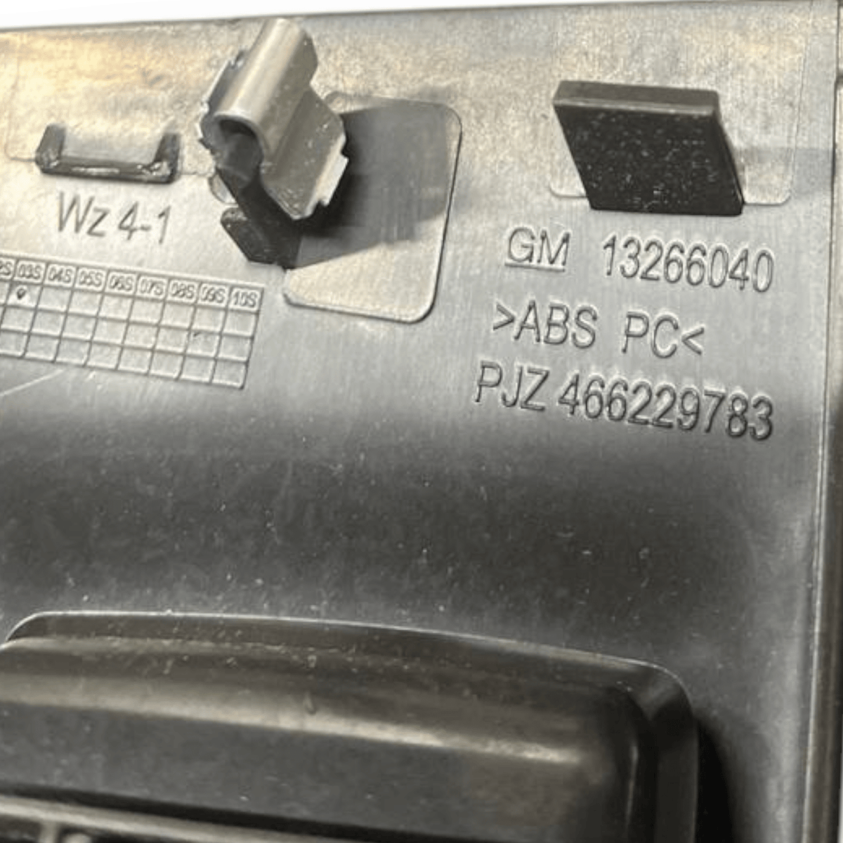 Pulsantiera Alzavetro anteriore sinistra (sx) Opel Meriva B (2010 al 2017) cod: 13266040 - F&P CRASH SRLS - Ricambi Usati