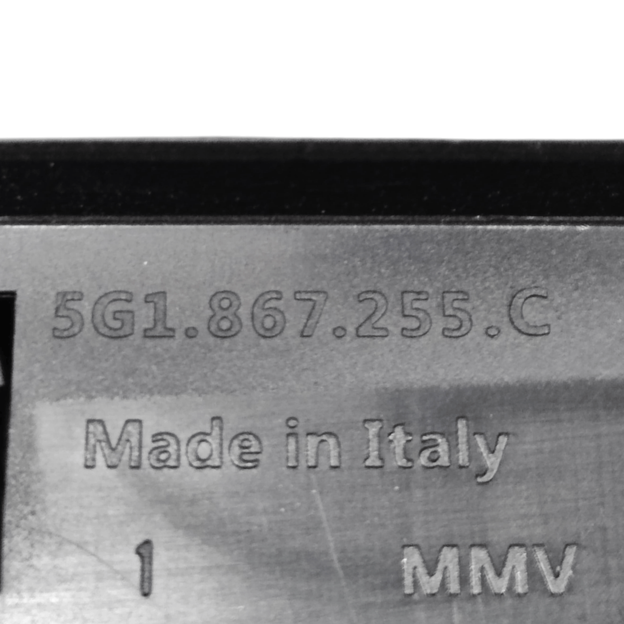 Pulsantiera Alzavetro Anteriore Sinistra Volkswagen Golf VII COD: 5G1867255C (2012 - 2019) - F&P CRASH SRLS - Ricambi Usati