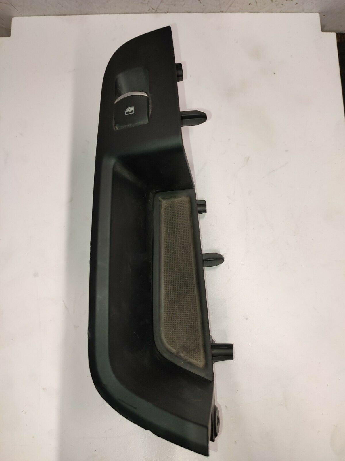 Pulsantiera alzavetro posteriore destra Alfa Romeo Stelvio 01561075620 - F&P CRASH SRLS - Ricambi Usati