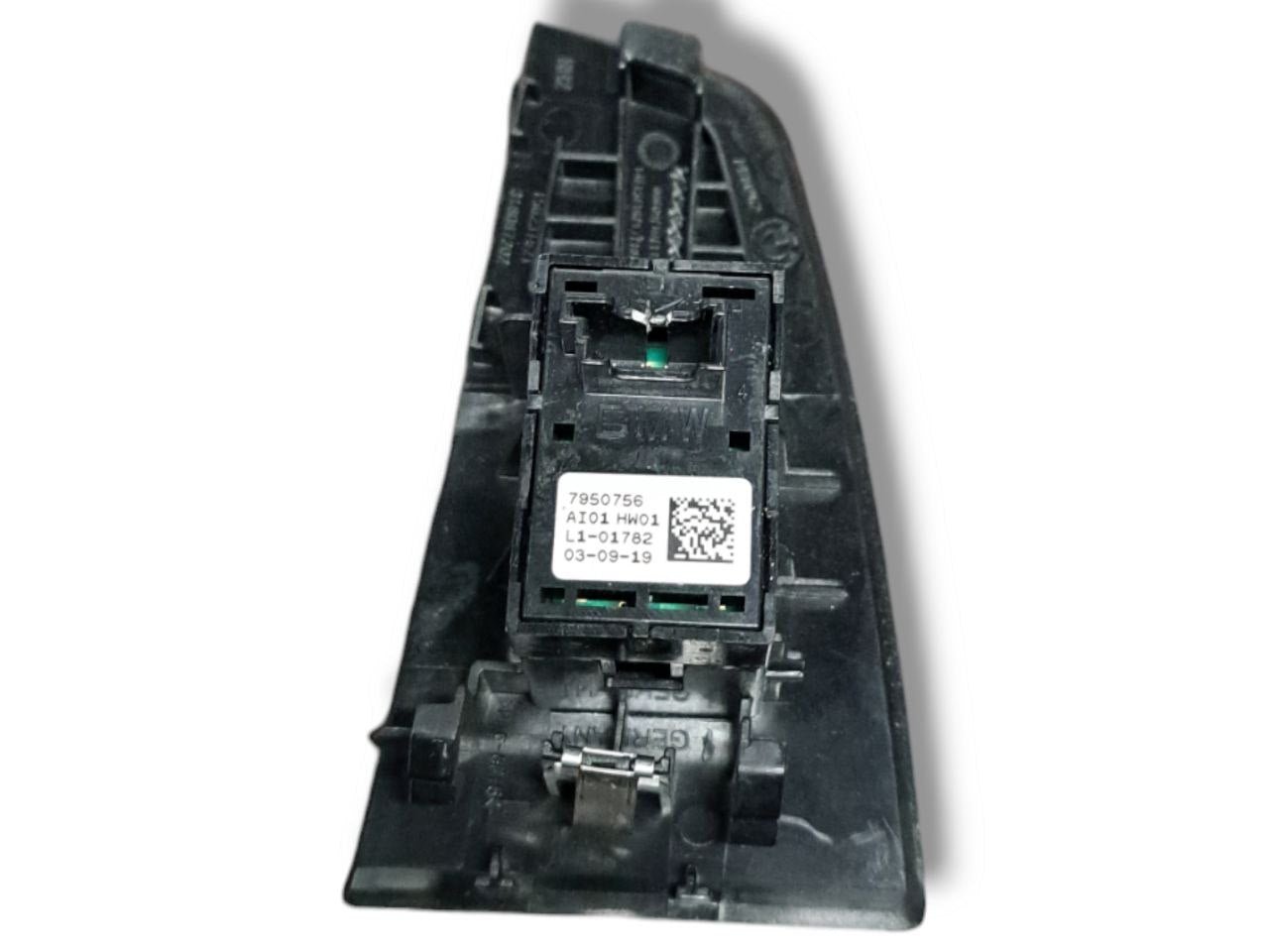 Pulsantiera alzavetro posteriore destra Bmw Serie 1 F40 (2022) COD:7480262 - F&P CRASH SRLS - Ricambi Usati
