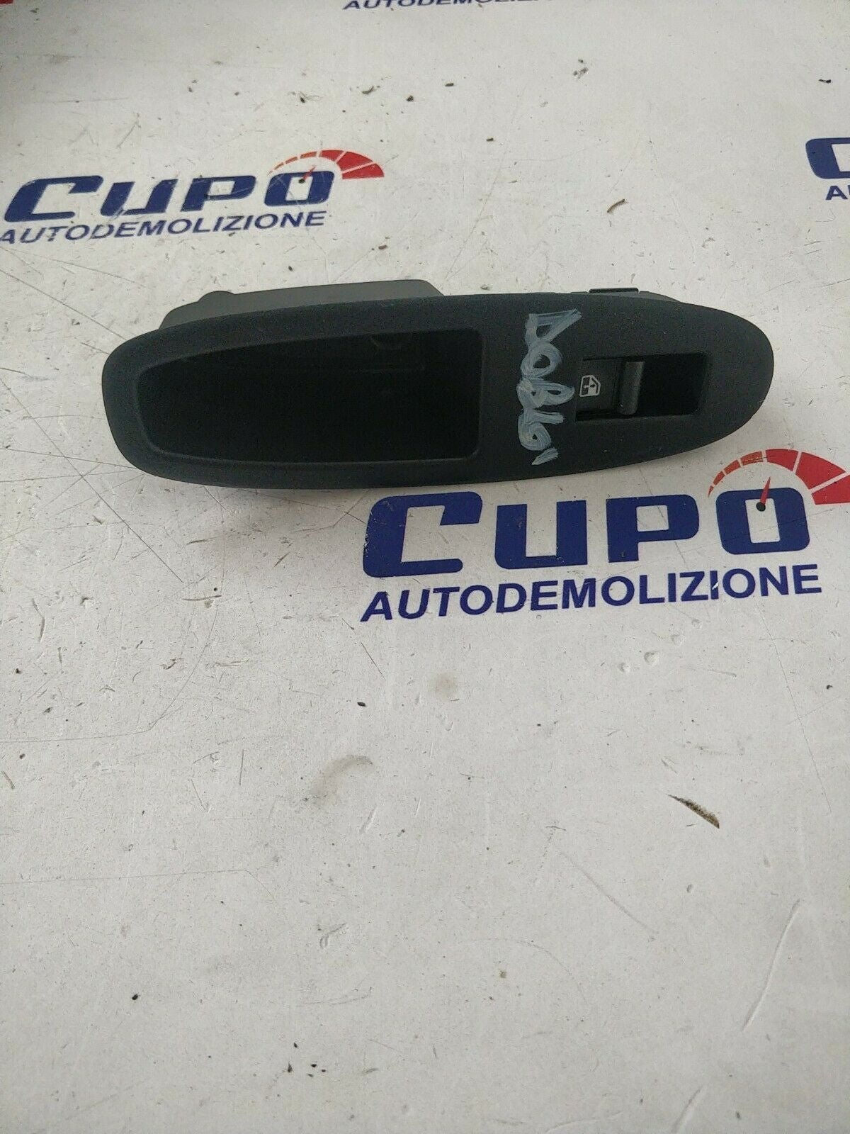 PULSANTIERA ANTERIORE DESTRA PASSEGGERO ALFA ROMEO 159 Berlina 156079596 - F&amp;P CRASH SRLS - Ricambi Usati