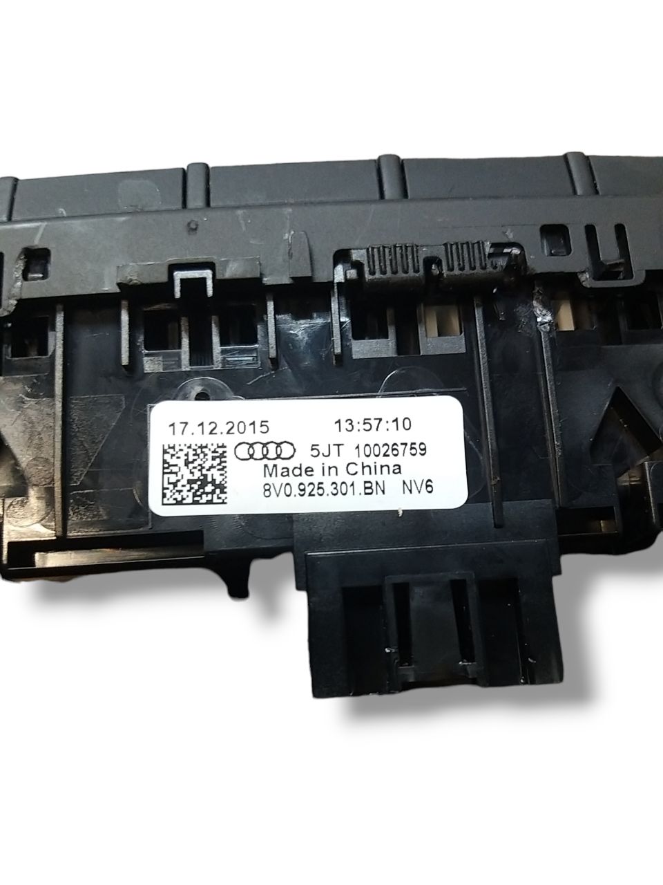 Pulsantiera Centrale Audi A3 ( 2016 ) Cod : 8V0925301BN - F&P CRASH SRLS - Ricambi Usati