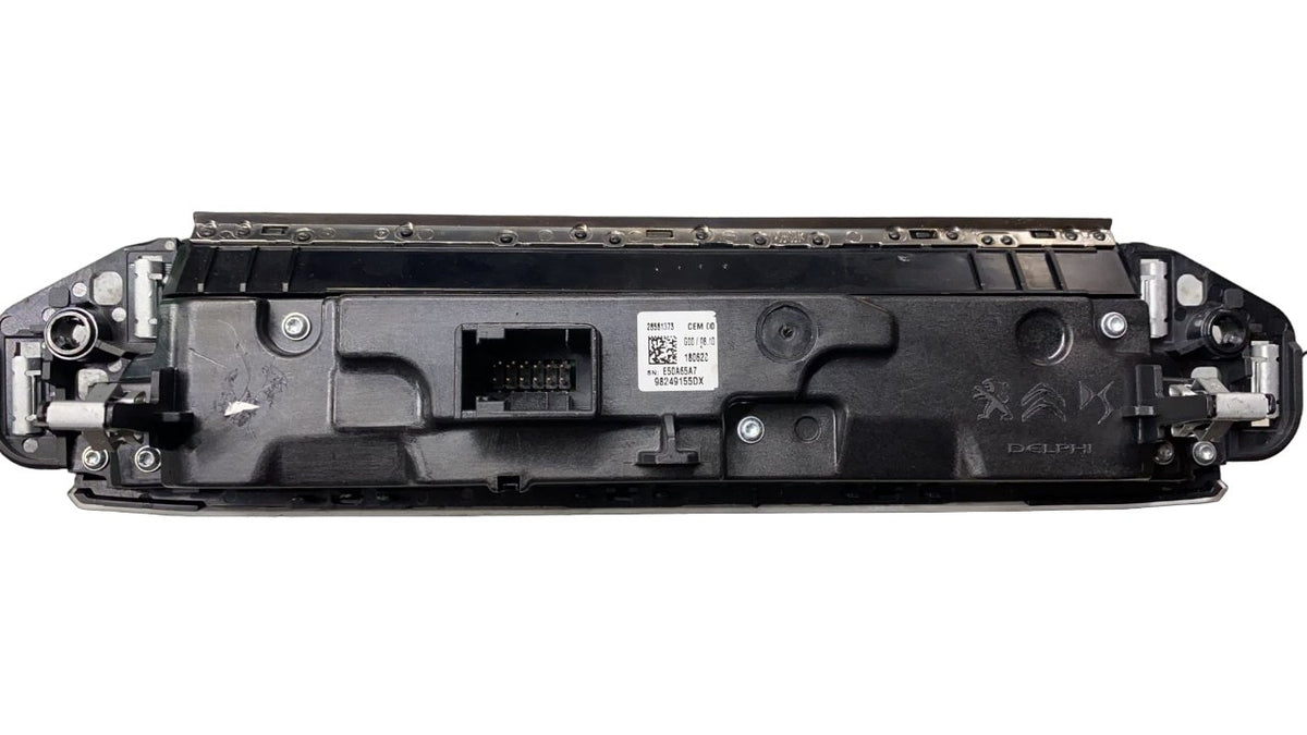 Central control panel - climate controls Peugeot 3008 gt - line (2019) code:98249155dx - F&P CRASH SRLS - Used Spare Parts