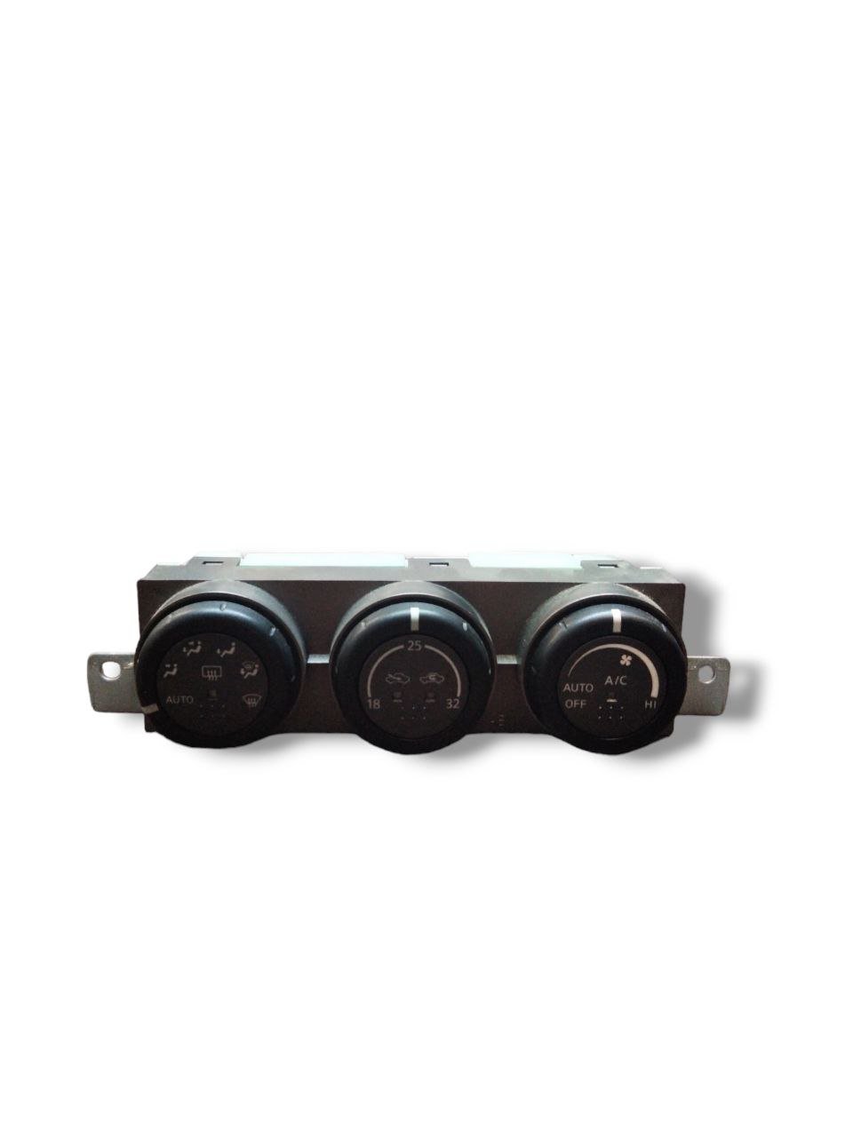 Climate Control Button Panel Nissan X - Trail T32 1.6 Diesel (2014 - 2020) code.27500EQ410 - F&P CRASH SRLS - Used Spare Parts