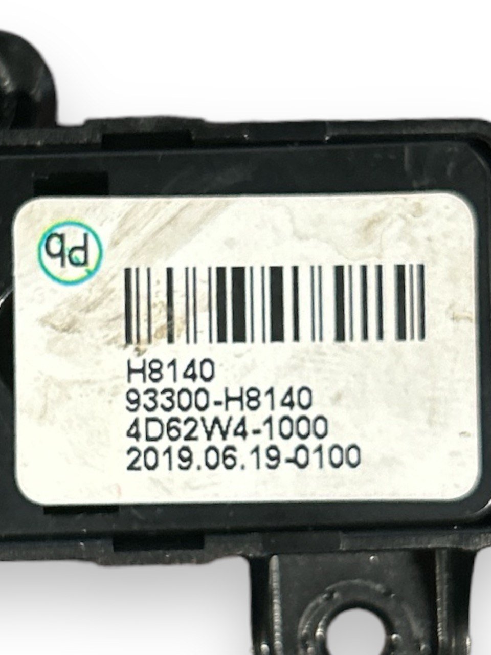 Parking Sensor Control Panel Hyundai Kona (2017 >) code. 93300 - H8140 - F&P CRASH SRLS - Used Parts