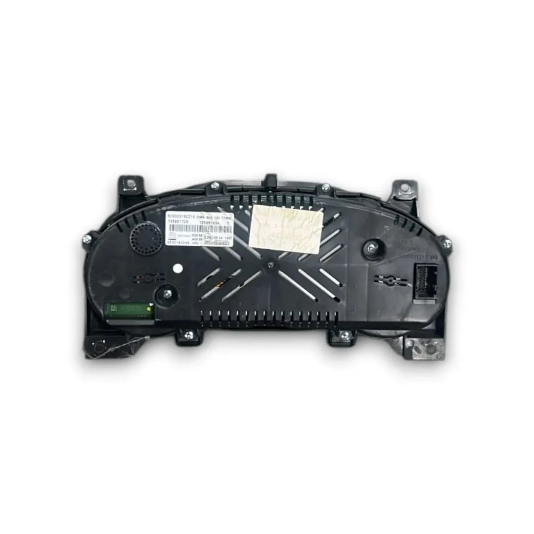 Dettaglio Quadro strumenti Jeep Renegade 2014–2019 cod. 735651729 - foto 2