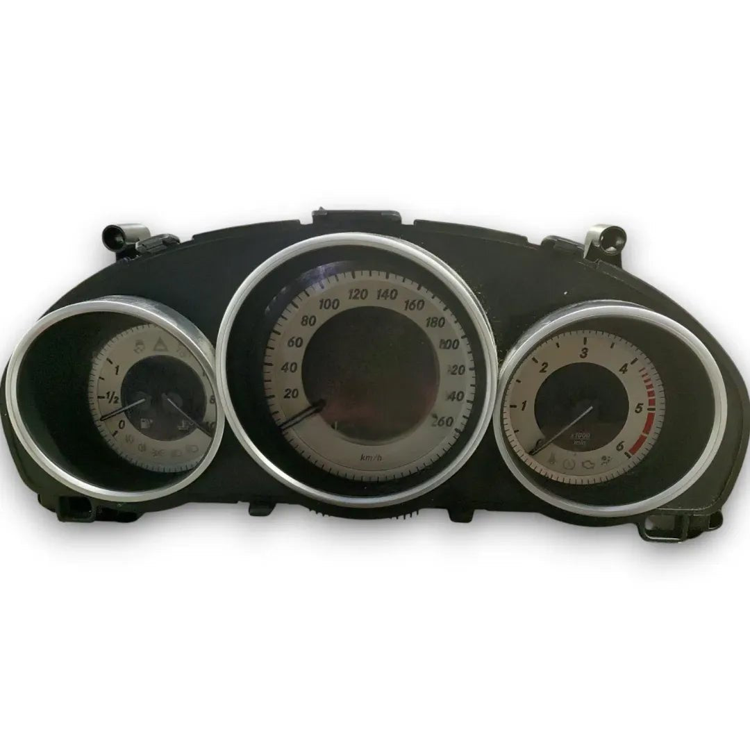 Quadro strumenti Mercedes-Benz Classe E W/S212 dal 2009 cod. A2030473300 - F&P CRASH SRL - Ricambi Usati