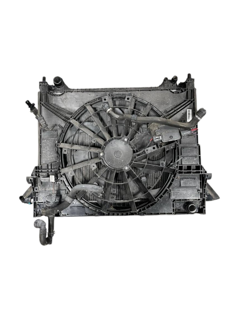 Radiator with electric fan Jaguar F - Pace 2.0 diesel (2016 - >) code.HK83 - 8C607 - AE - F&P CRASH SRLS - Used Parts