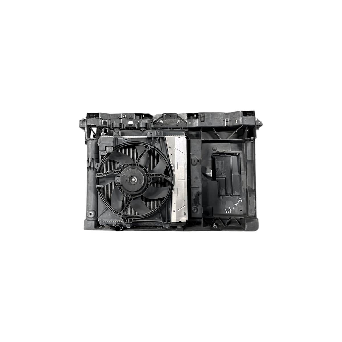 Radiatore con elettro ventola Peugeot 208 1.2 benzina (2012 - 2019) cod.9677952180 - F&P CRASH SRLS - Ricambi Usati