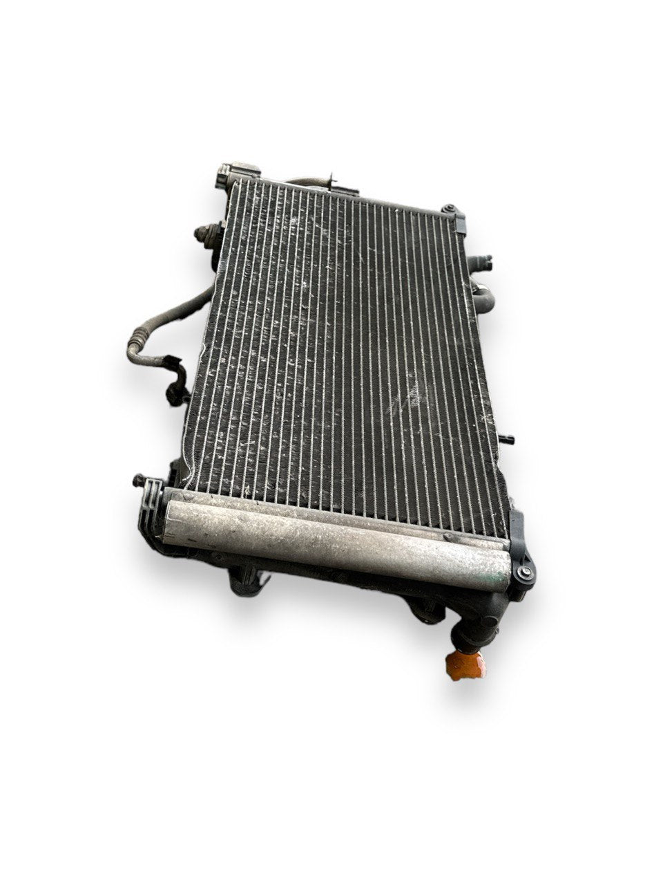 Radiatore con ventola Fiat Punto Van 188 1.3 mjt (2002) - F&P CRASH SRLS - Ricambi Usati