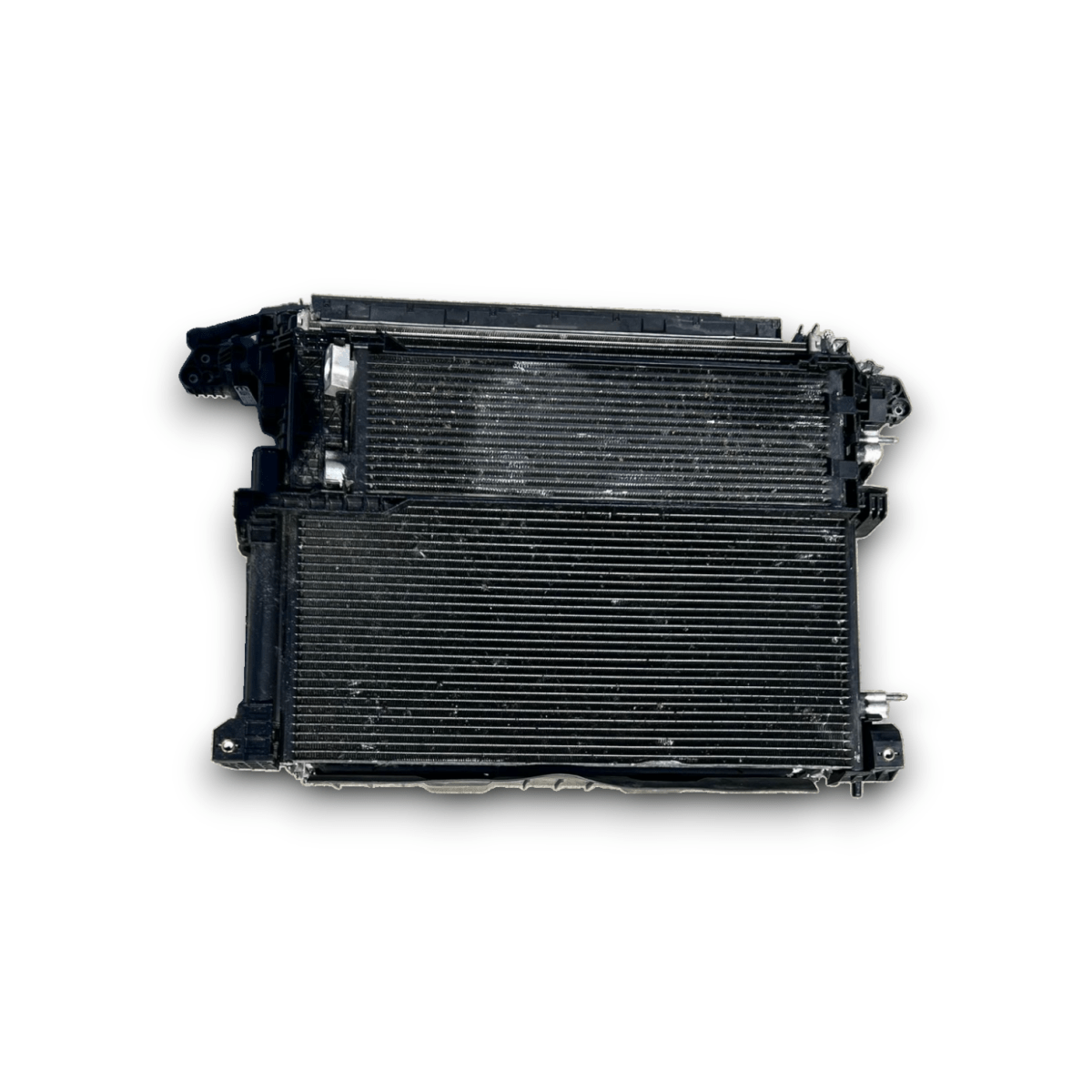 Radiatore maserati grecale 2.0 benzina / hybrid cod:50558619 (2022 >) - F&P CRASH SRLS - Ricambi Usati