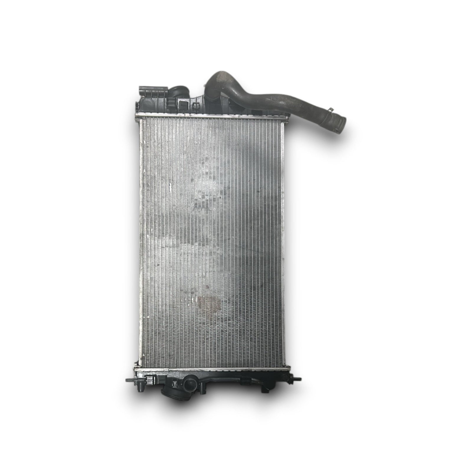 Radiatore Opel Insignia A cod.63071501E 2.0 Diesel (2008 > 2017) - F&P CRASH SRLS - Ricambi Usati