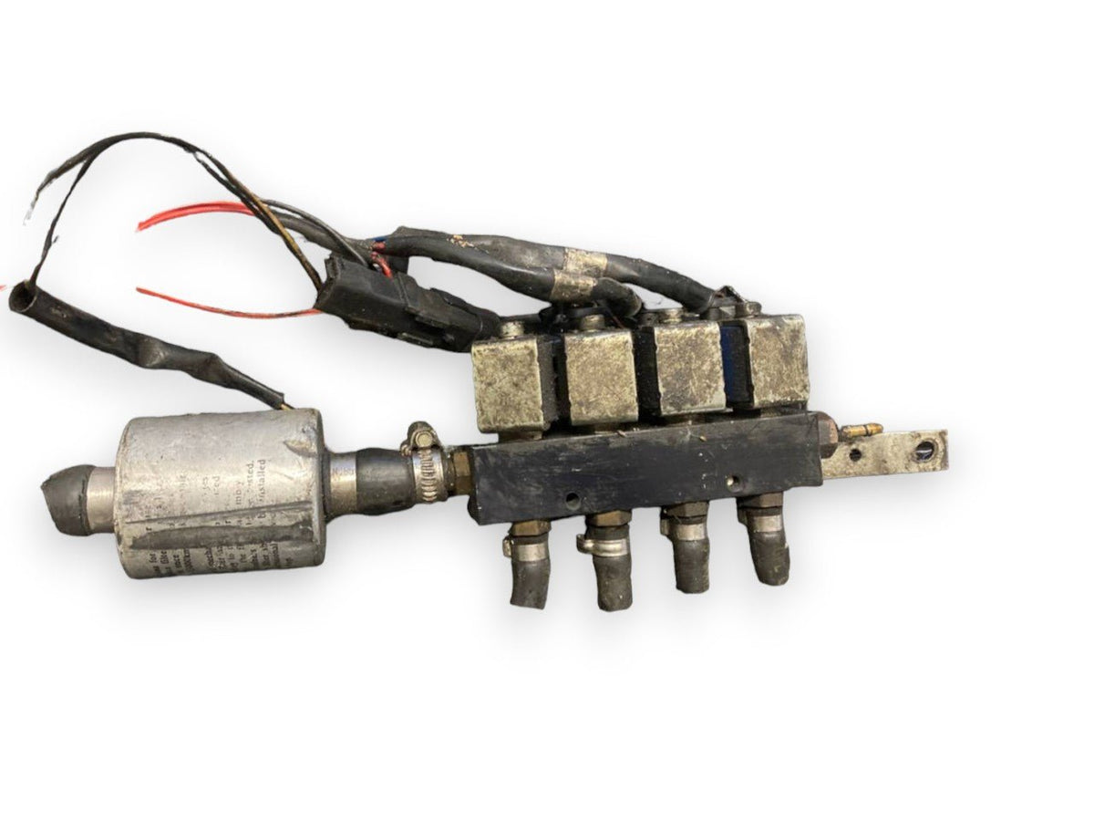 Rail Injector flutes LPG system Valtek code: 67r010104 - 110r000040 - F&P CRASH SRLS - Used Spare Parts