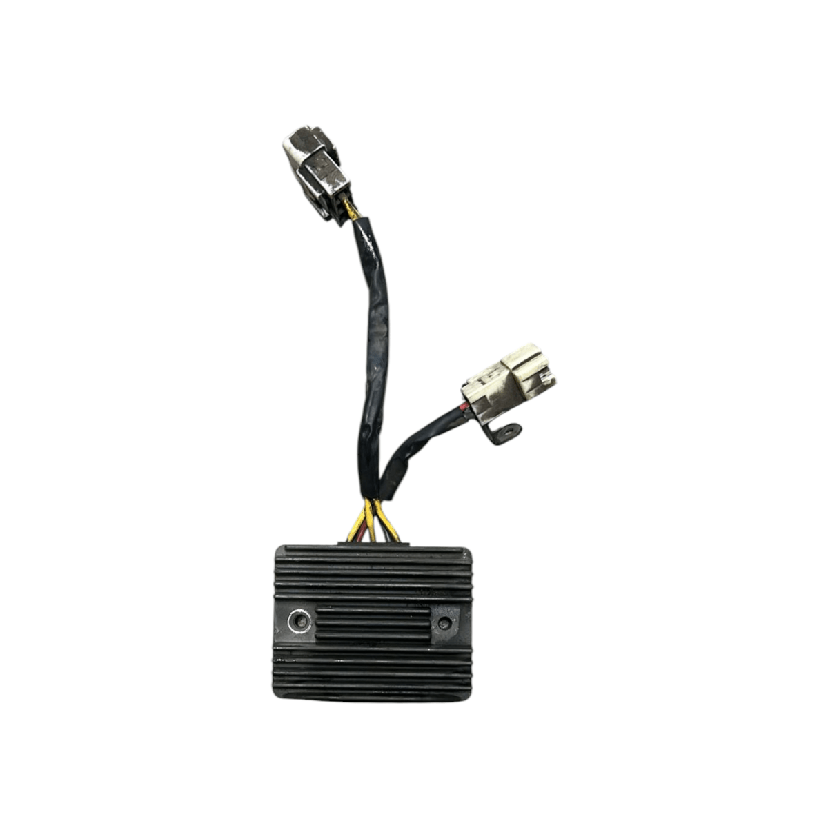 Regolatore di tensione sym joymax 300 abs (2022 > 2024) - F&amp;P CRASH SRL - Ricambi Usati