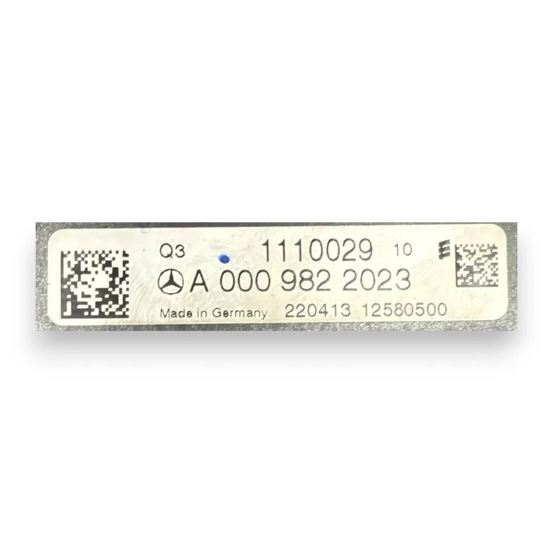 Relè preriscaldamento candelette Mercedes-Benz Classe E W/S212 dal 2009 OEM A0009822023 - F&P CRASH SRL - Ricambi Usati