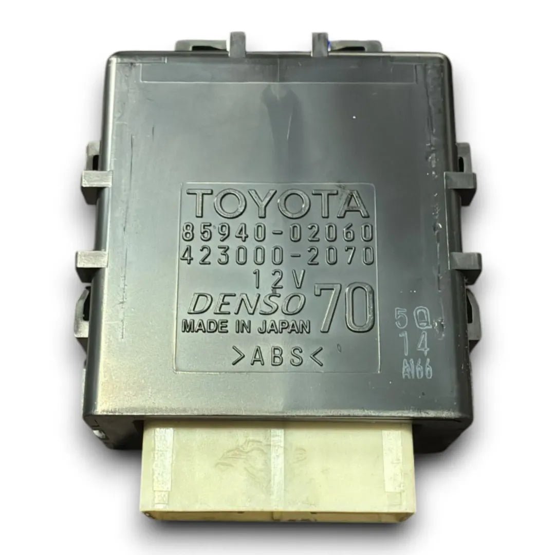 Relè tergiparabrezza Toyota Auris dal 2012 cod. 85940-02060