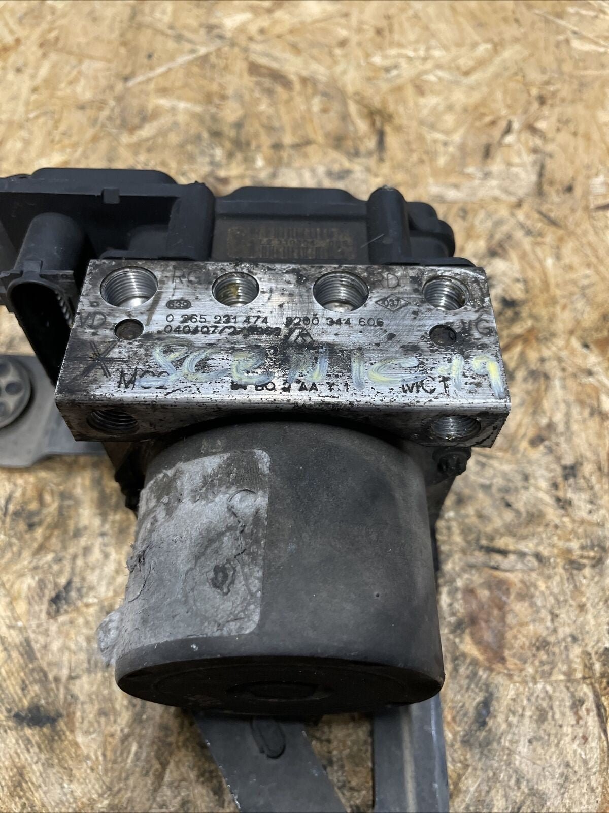 Renault Scenic Ii - Grand Scenic Ii 2005 Diesel Pompa Abs 0265231474 - F&P CRASH SRLS - Ricambi Usati