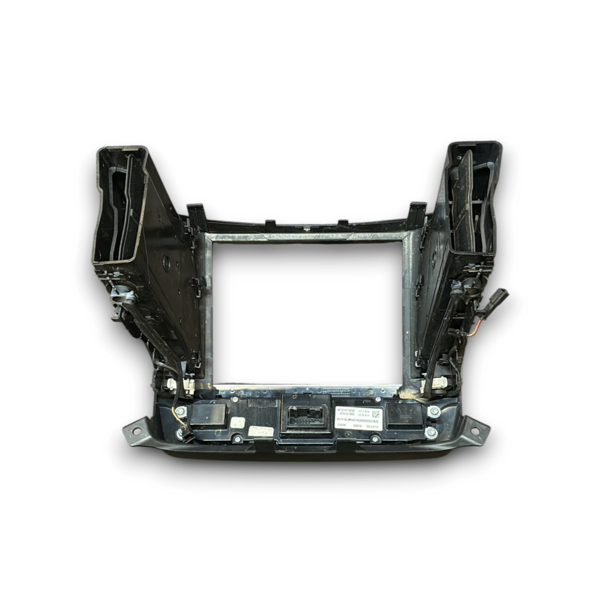Rivestimento autoradio maserati levante cod : 06701670850 (2016 ->) + comandi clima + bocchette aria - F&P CRASH SRL - Ricambi Usati