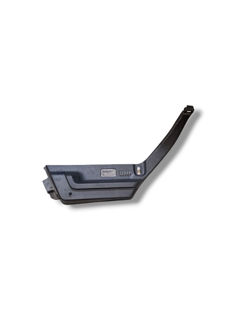 Rivestimento Bagagliaio / Cofano posteriore sinistro Toyota Auris (2018) COD:64734 - 02120 - F&P CRASH SRLS - Ricambi Usati