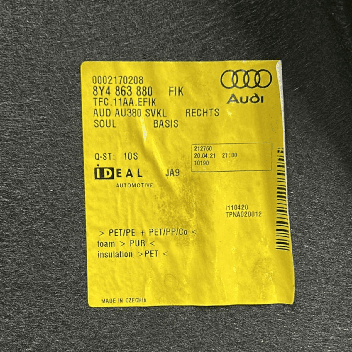 Right trunk lining audi a3 8y code:8y4863880 (2020 >) - F&P CRASH SRL - Used Parts