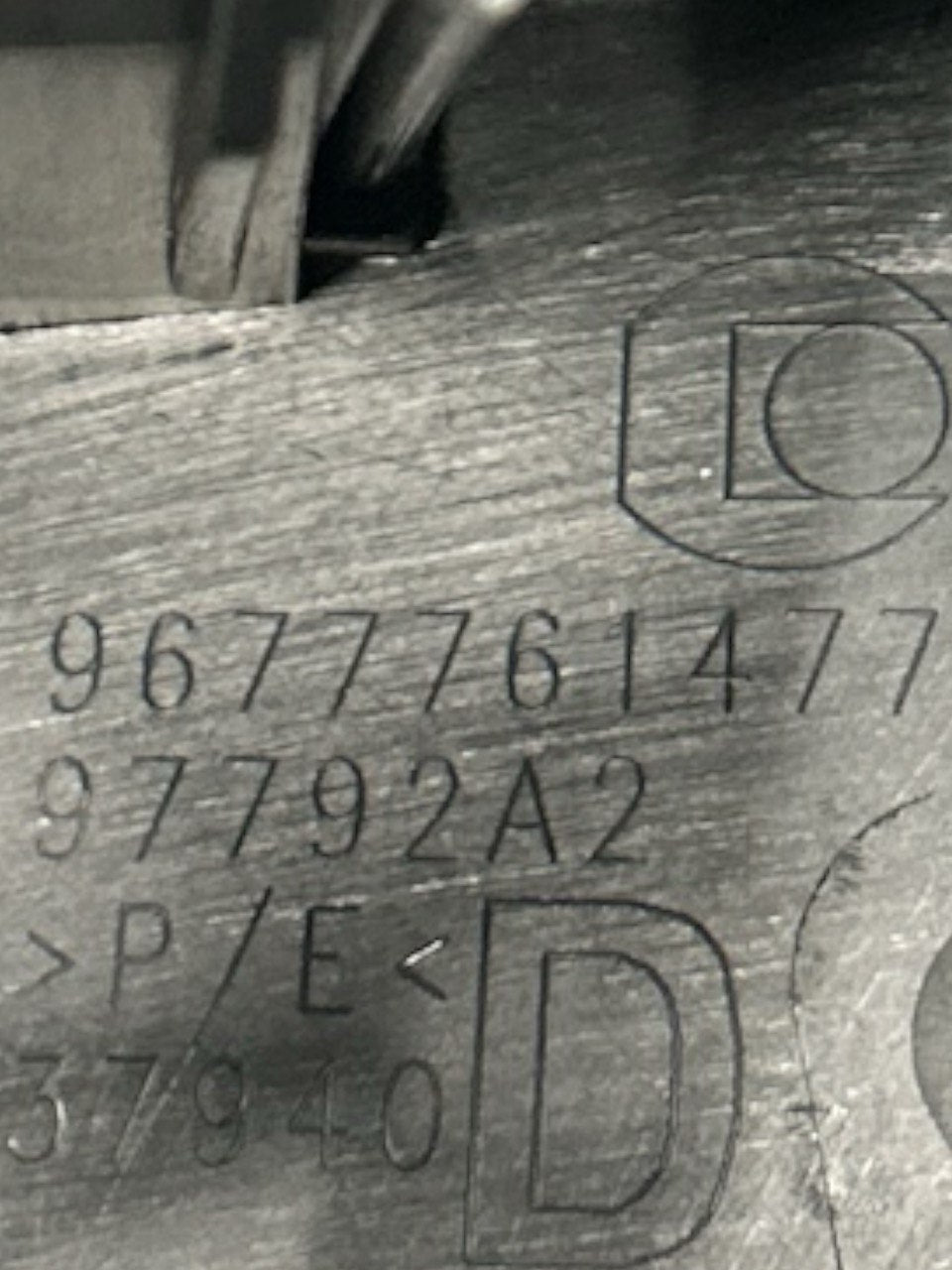 Rivestimento Bagagliaio Destro Citroen C4 Grand Picasso (2013 > 2022) cod . 9677761477 - F&P CRASH SRLS - Ricambi Usati