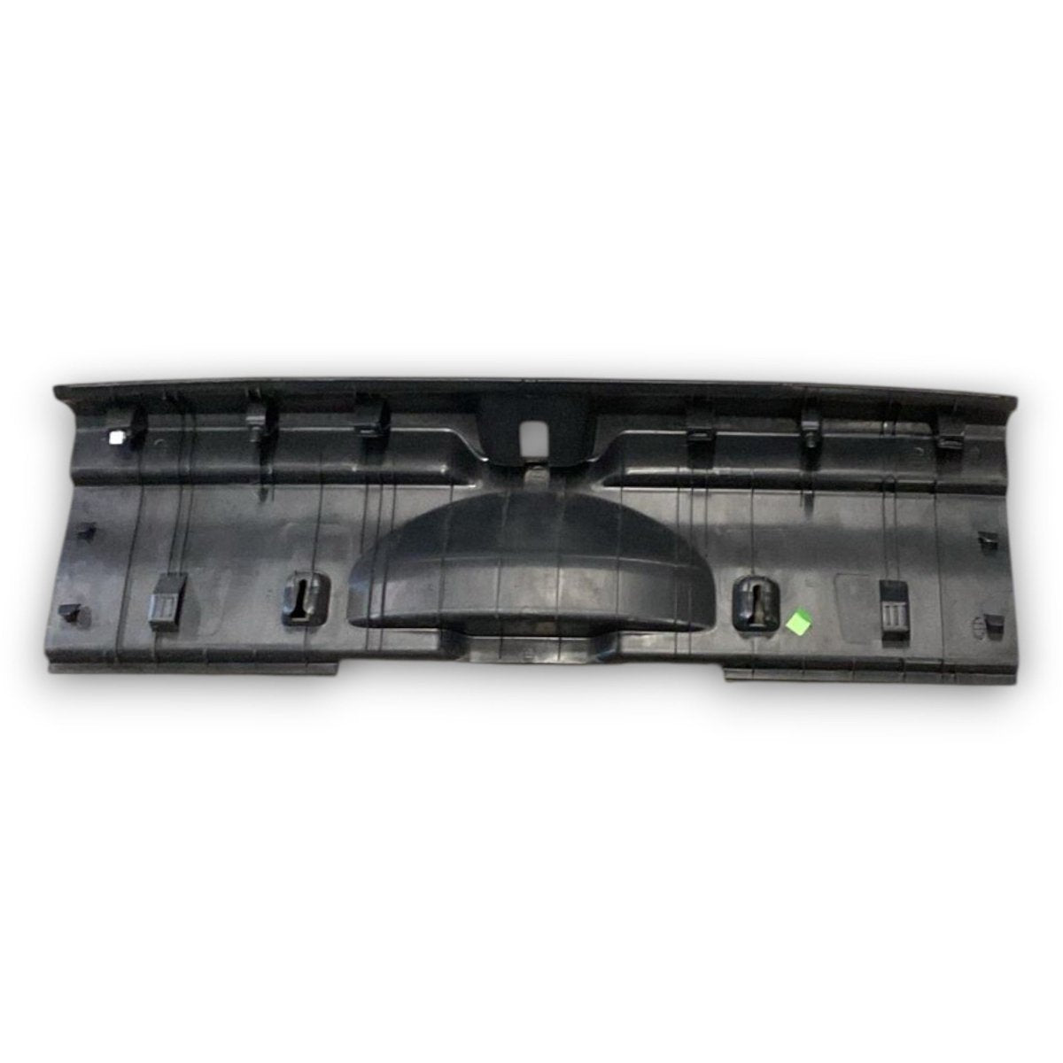 Rivestimento batticofano Audi q2 cod . 81a863471 (2016 > 2026) - F&P CRASH SRL - Ricambi Usati