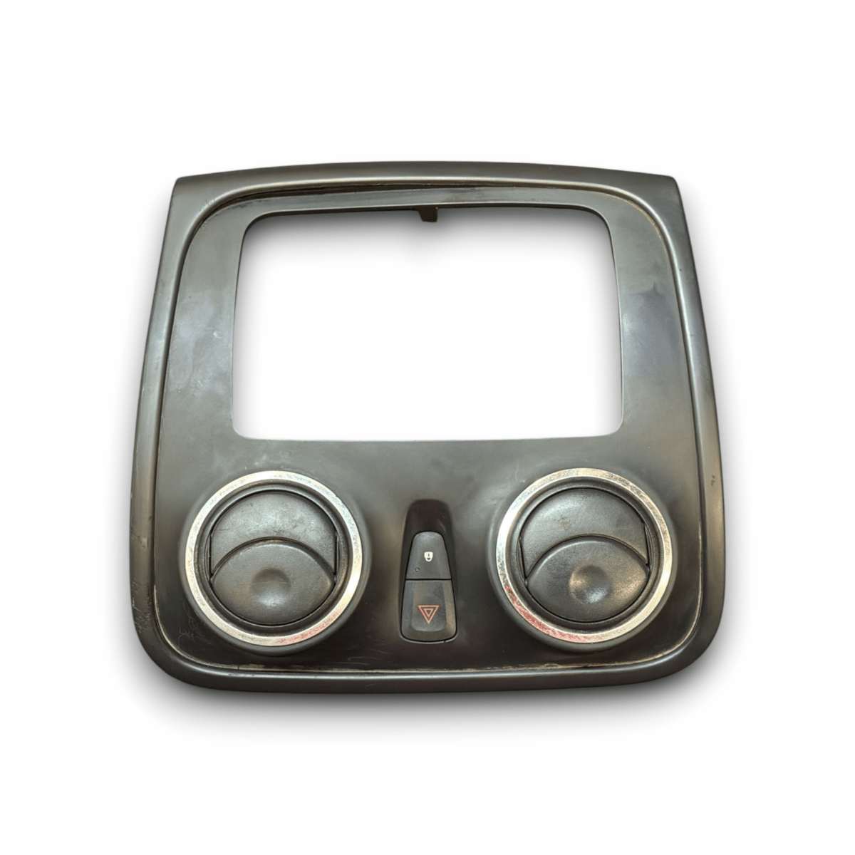Rivestimento bocchette aria cruscotto dacia sandero i cod : 682604664r (2012 - 2020) + pulsante - F&P CRASH SRL - Ricambi Usati