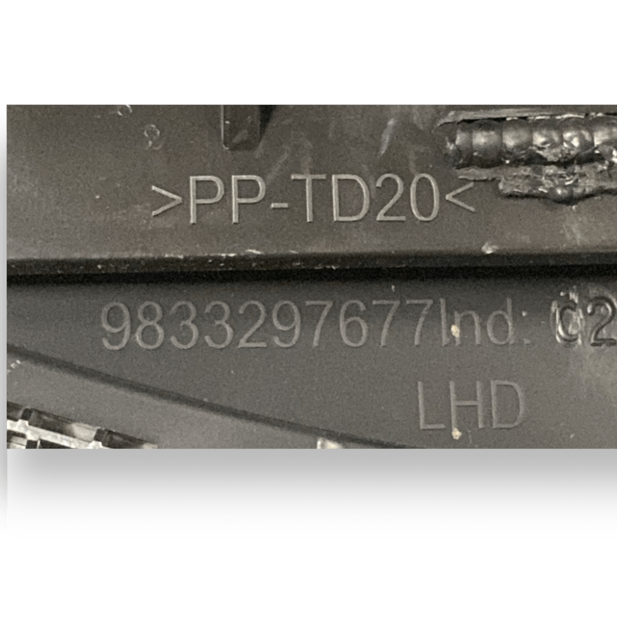 gear shift cover + automatic gear position switch peugeot expert code:9833297677 (2016 - ) - F&P CRASH SRLS - Used Spare Parts
