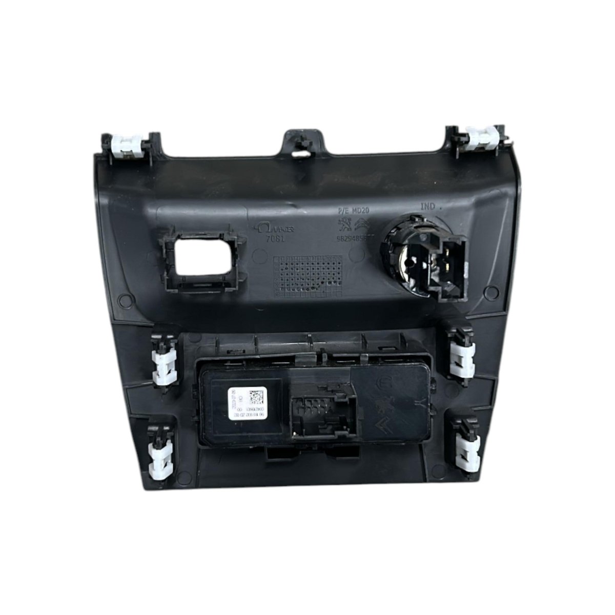 Rivestimento console centrale Citroen C3 III cod.9829485877 (2016 > 2023) + presa 12 volt - F&P CRASH SRLS - Ricambi Usati