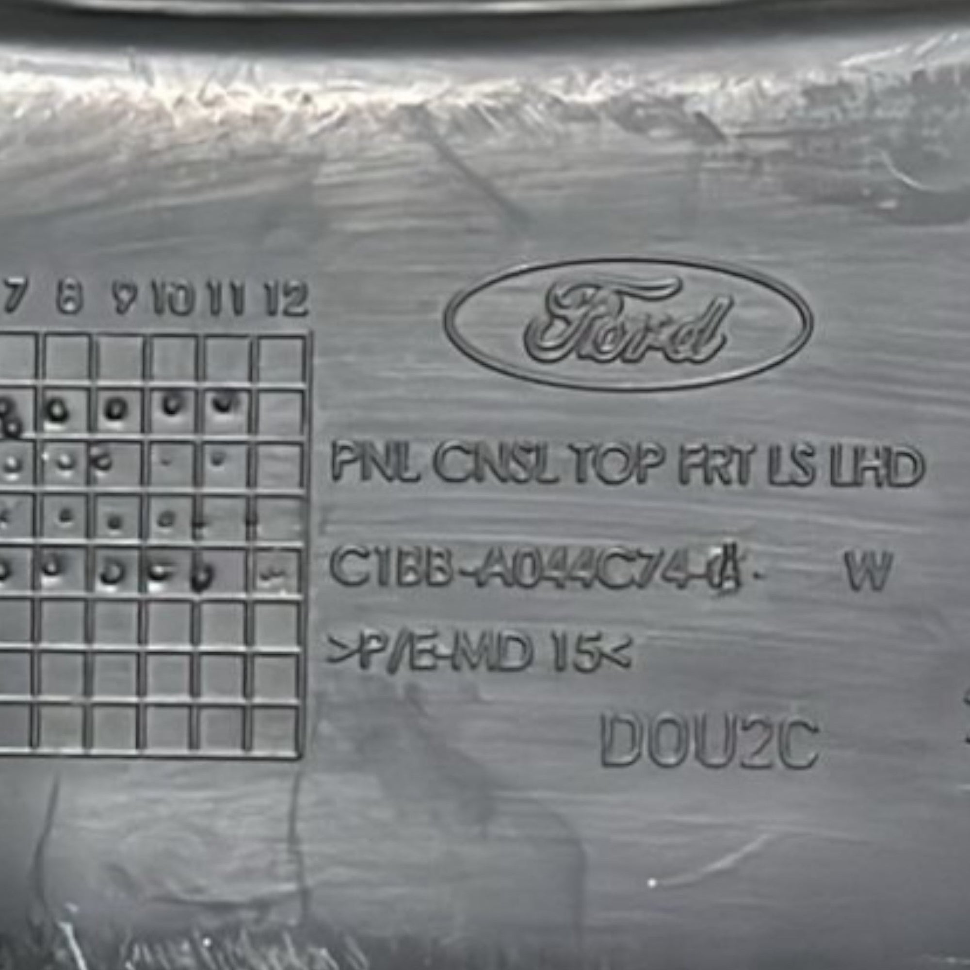Rivestimento Console Presa 12V Ford Fiesta VI cod:C1BB - A044C74 (2008 > 2017) - F&P CRASH SRLS - Ricambi Usati