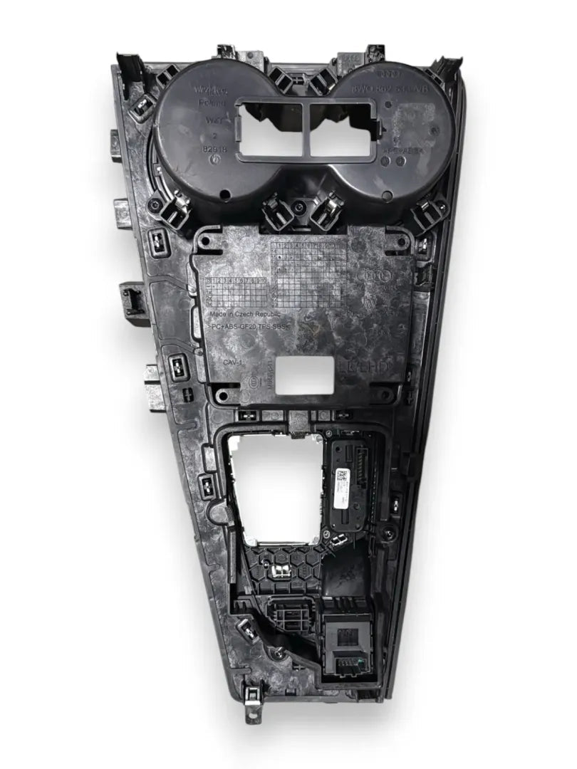 Dettaglio Rivestimento della consolle centrale Audi A4 8W 2015–2019 - foto 2