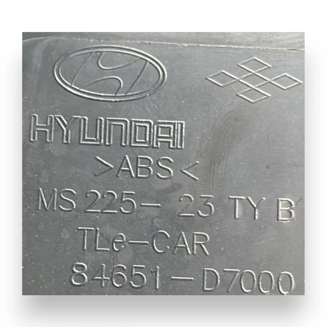 Dettaglio Rivestimento della consolle centrale Hyundai Tucson 2015–2018 cod. 84651 D7000 - foto 3