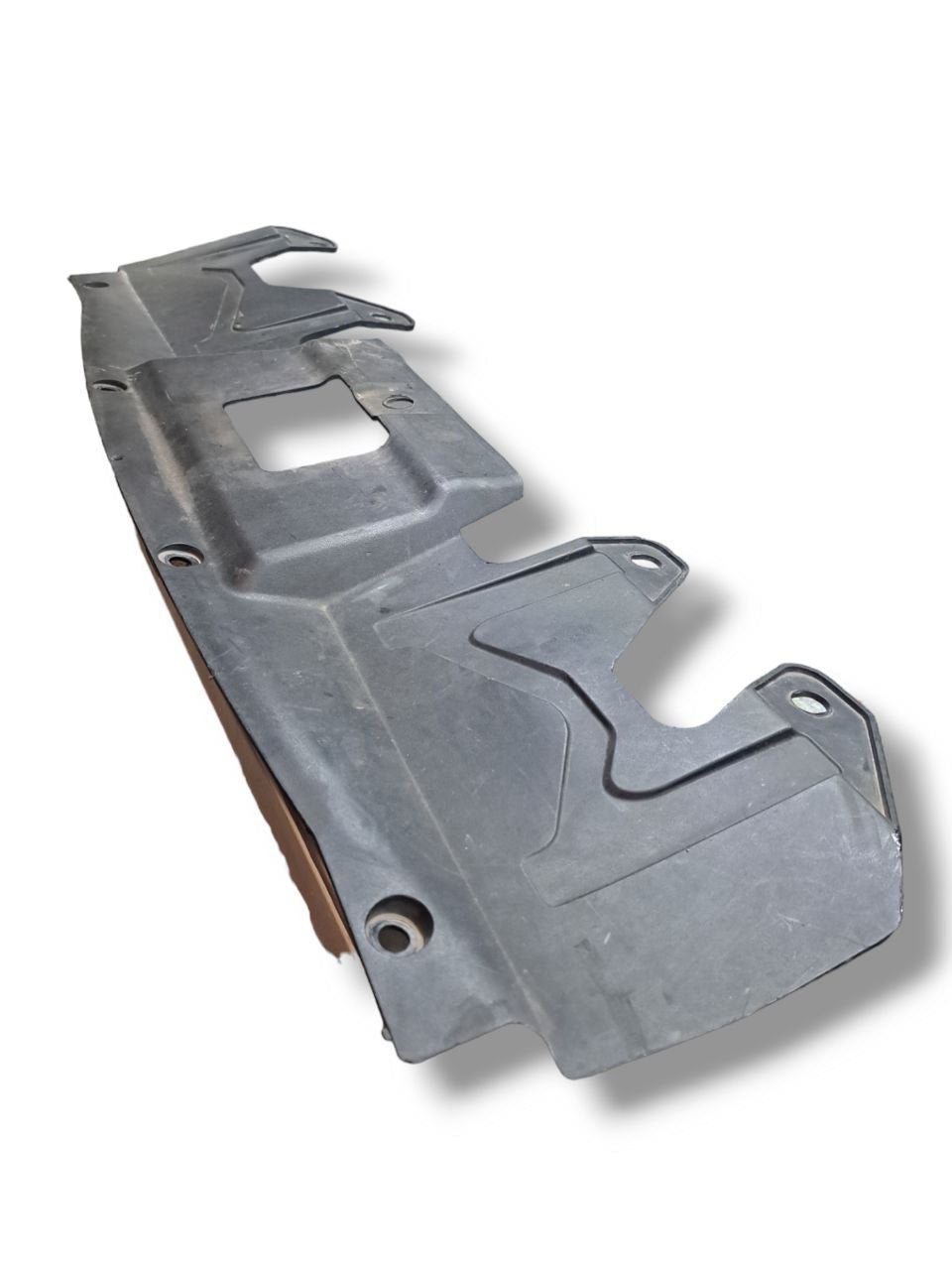 Radiator cover coating Fiat Croma (2007) COD:735415708 - F&P CRASH SRLS - Used Parts